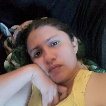 Babysitter in Campo Grande do Piauí: Patricia