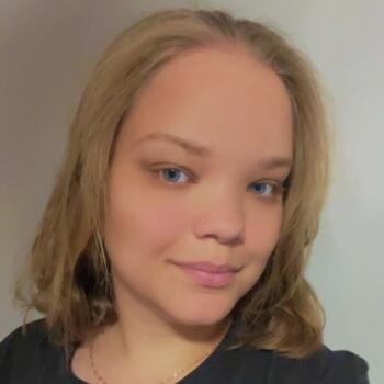 Baby-sitter Oshawa: Athea