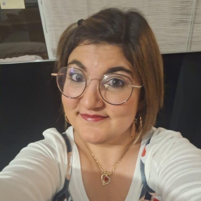 Babysitter in Montigny-le-Tilleul: Dorine