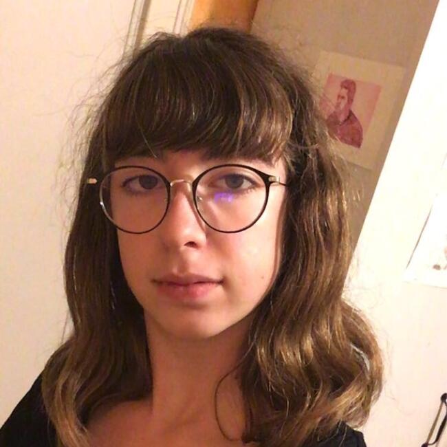 Babysitter in Reims: Celia