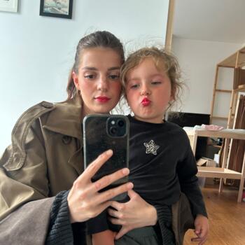 Δουλειά για babysitter στην περιοχή Λέουβεν: δουλειά φύλαξης παιδιών Aline