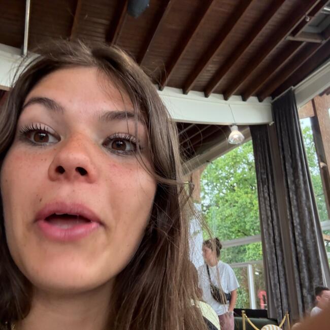 Babysitter in Lille: Lisa