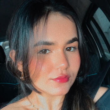 Emprego de babá em São José dos Campos: emprego de babá Jennifer