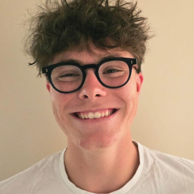 Babysitter in Rambouillet: Clément