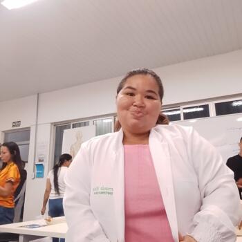 Babysitter in Macapá: Fernanda