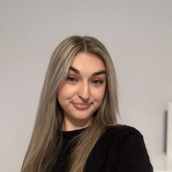 Babysitter in Liberec: Adéla