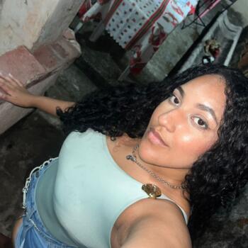 Babysitter in Campo Grande (Rio de Janeiro): Karoline