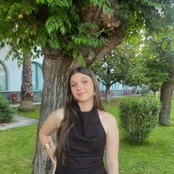 Canguro en Granada: Paola