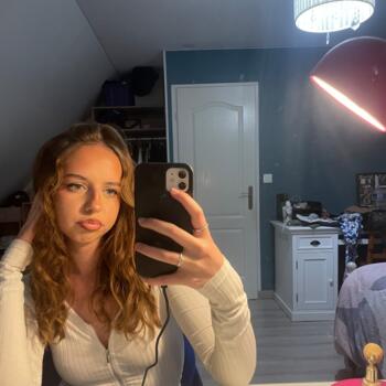 Babysitter in Laon: Lana