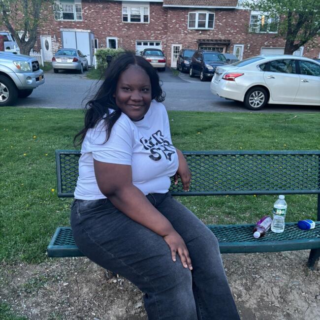 Babysitter in Middletown (New York): Amari