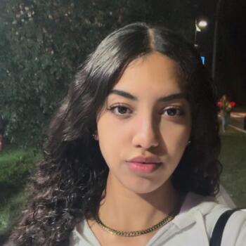 Babysitter in Cassano d'Adda: Hajar