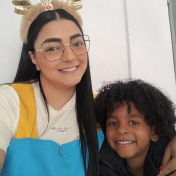 Babysitter in Medellín: Marcela