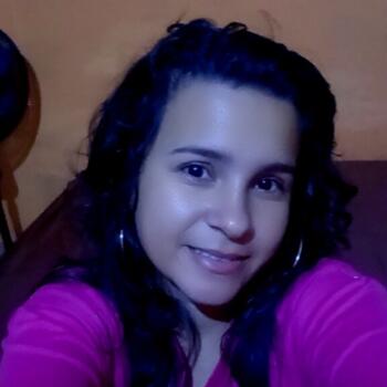 Babysitter in Barinas: Elena