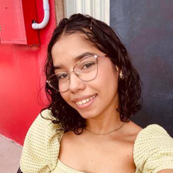 Babysitter in São Luís: Emilly