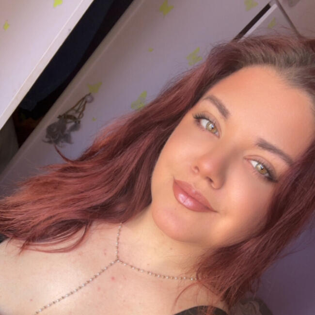 Babysitter in Néa Smýrni: Ισαβελλα