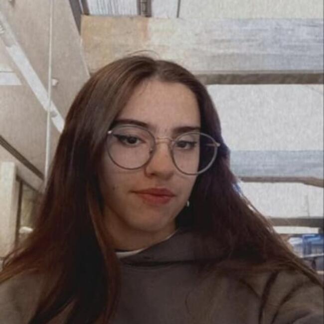 Babysitter in Trescasas: Naiara