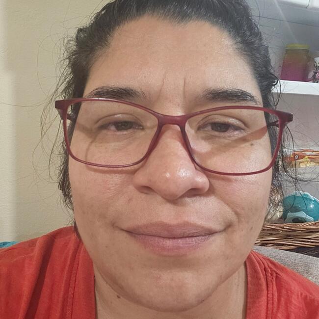 Trabajo para niñera en Fernando de la Mora: Lic. Adela Noelia