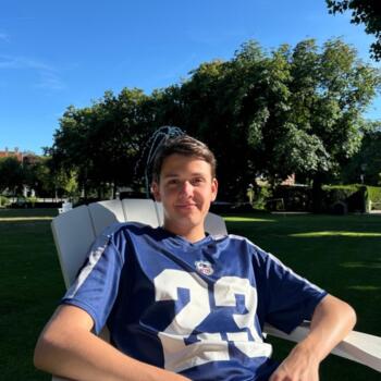 Baby-sitter in Groningue: Julius
