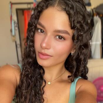 Babysitter in Turrúcares: Rebeca