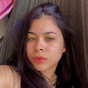 Babysitter Várzea Paulista: Lorrane
