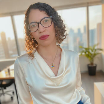 Babysitter in São Paulo (São Paulo): Denise
