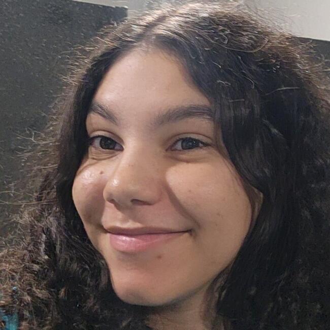 Babá em Ribeirão Preto: Yasmin