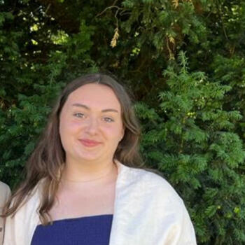 Babysitter in Saint-Luc: Ileana