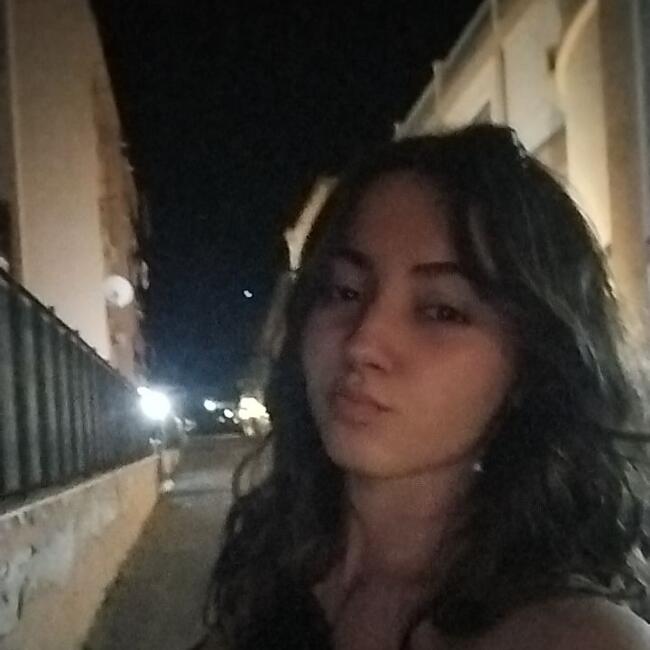 Babysitter a Villabate: Alice