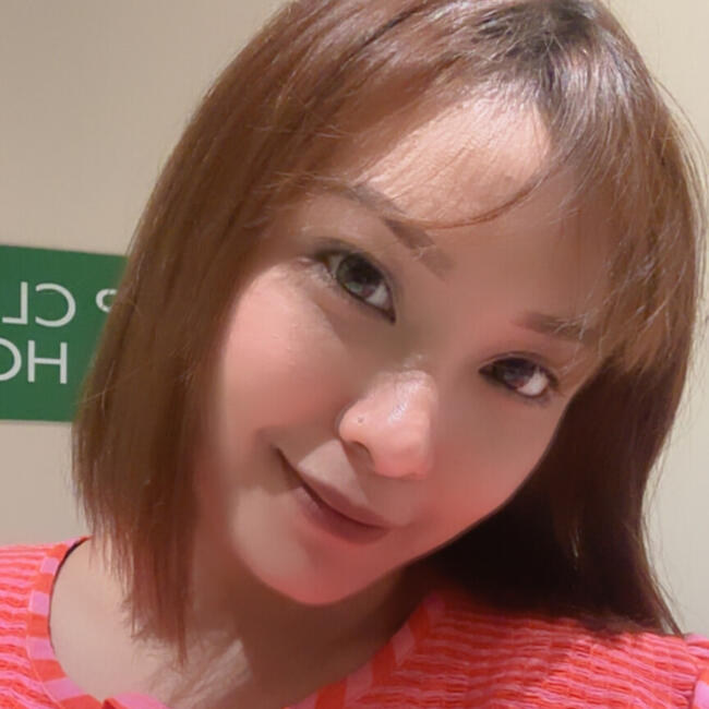 Kerja pengasuh di Kuala Lumpur: Jasmin