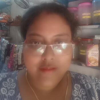 Babysitter Howrah: Puja