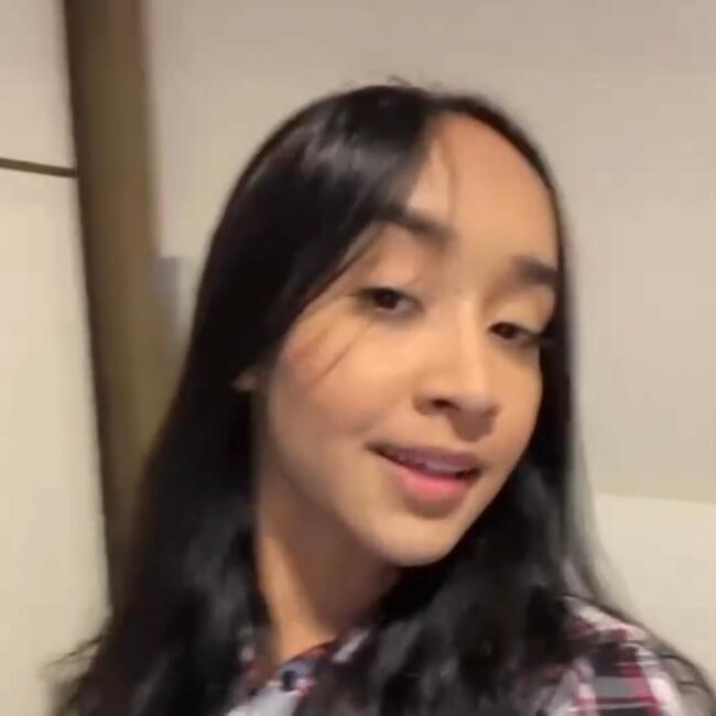 Babá em Brasília: Thallya