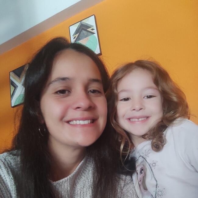 Babysitter in Ciudad del Plata: Belen