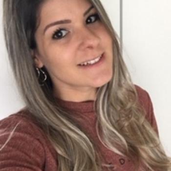 Babysitter Vila Nova de Gaia: Fernanda