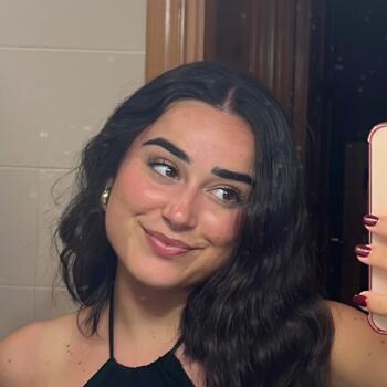 Babysitter in Seville: Alba