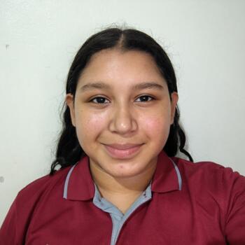 Niñera en Tegucigalpa: Genesis Yajaira