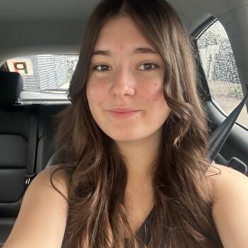 Babysitter in Brisbane: Ciara