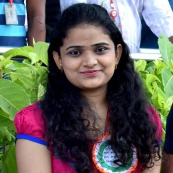 Trabajo para niñera en Hyderabad: trabajo para niñera Deepika