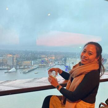 Barnvakt Danderyd: Fina Febriyanti