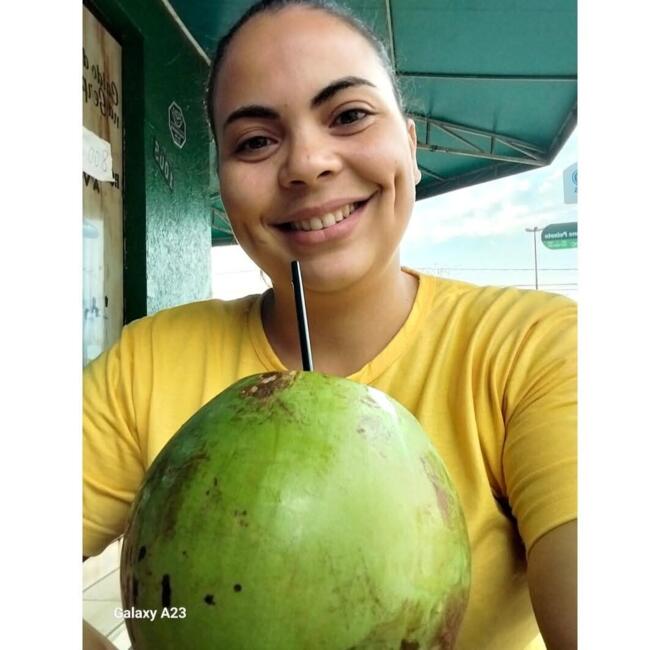 Babysitter in Dourados: Laís