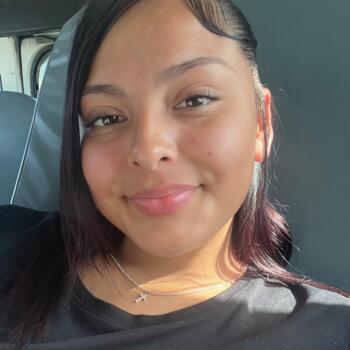 Babysitter in Scottsdale: Xiana