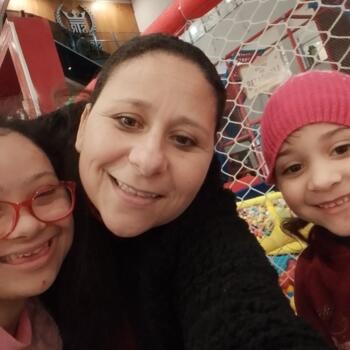 Babysitter in Joinville: Vanessa