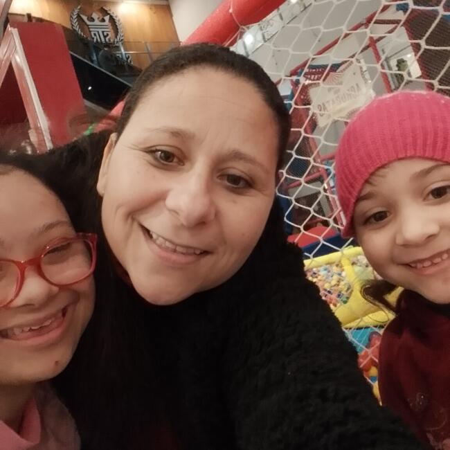 Babysitter in Joinville: Vanessa