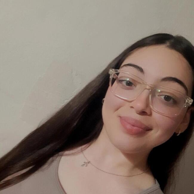 Niñera en José María Ezeiza: Camila