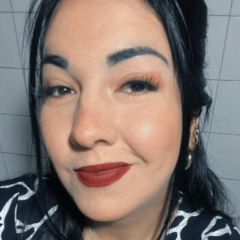 Niñera en Almirante Brown: Agustina