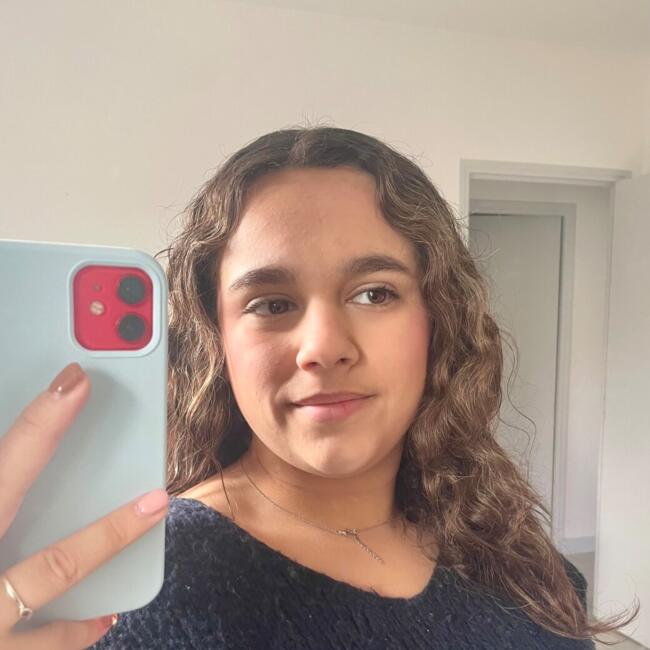 Babysitter in Nogent-sur-Seine: Lise