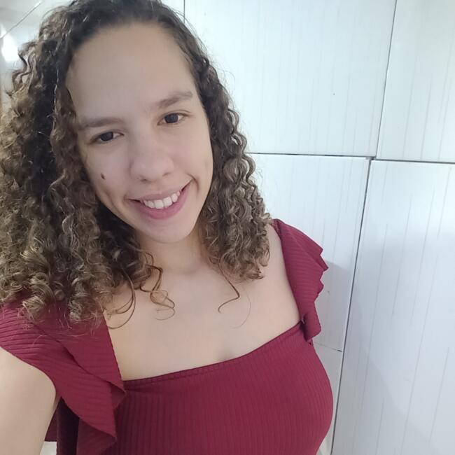 Babá em São Pedro da Aldeia: Ketilen