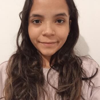 Babysitter in Vicenza: Vania Belén