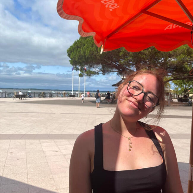 Babysitter in Varangéville: Alix