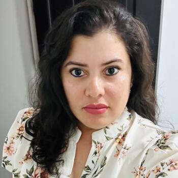 Babysitter in Fátima: Yorlene