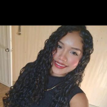 Babysitter in Alcalde Díaz: Lindsy